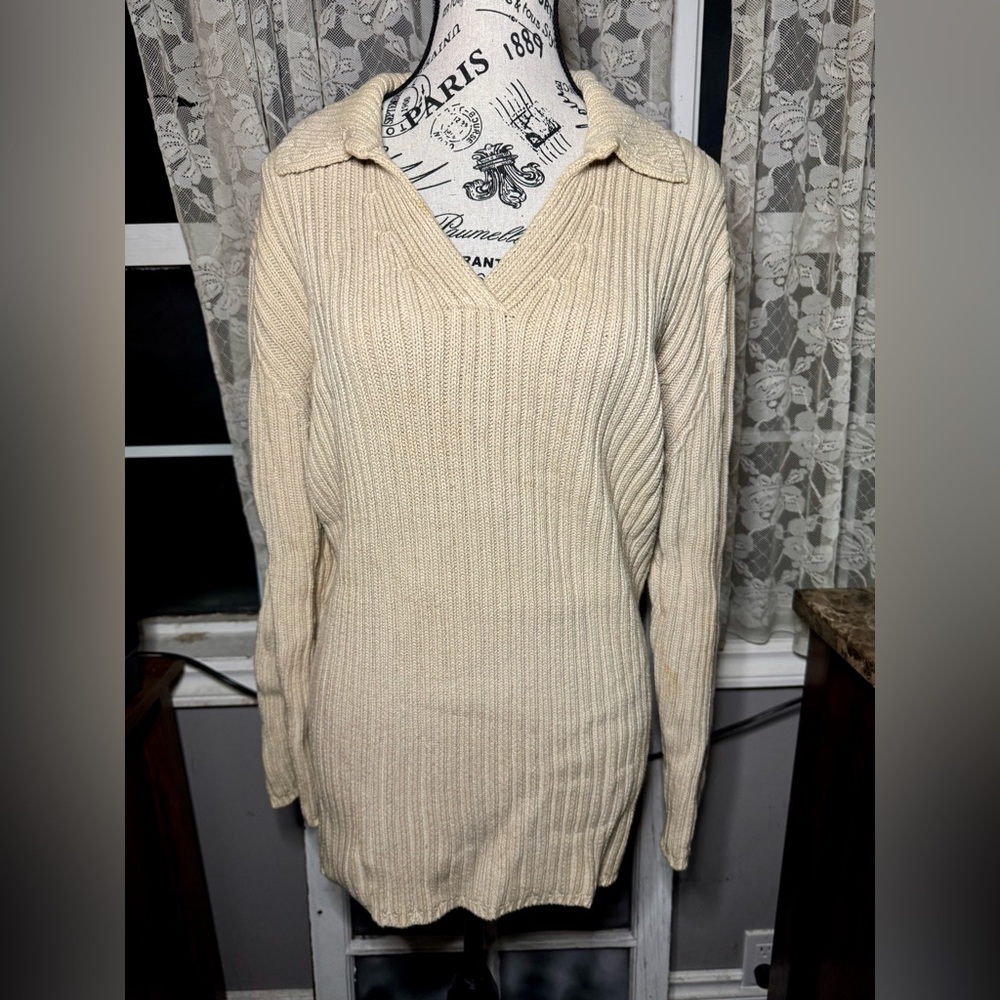 Thick Ribbed Collared Sweater.